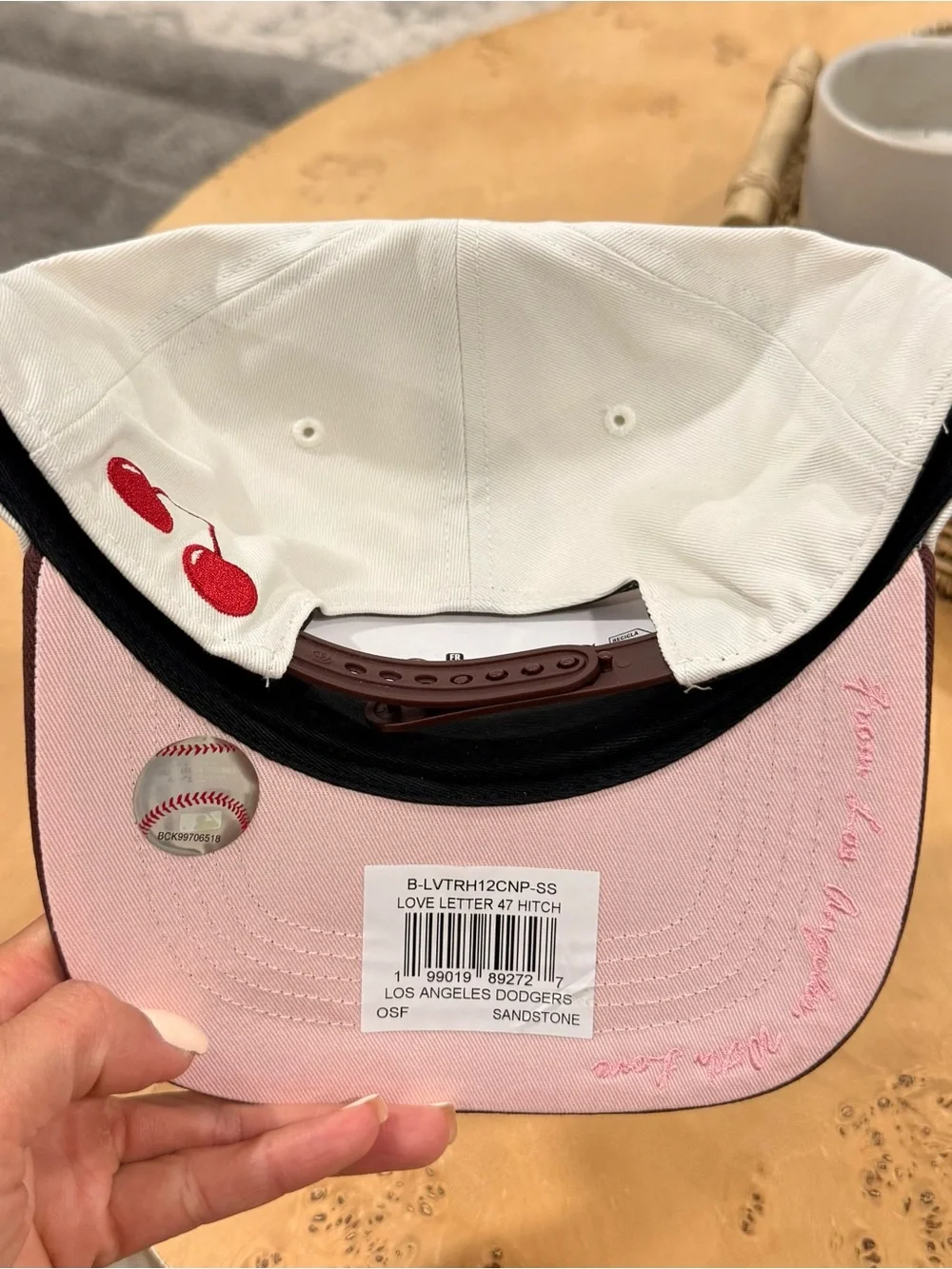 '47 Women’s Dodgers Two-Tone Adjustable Hat - Cream & Maroon with Pink Logo
